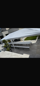 TONNELLE + BANC + TABLE
