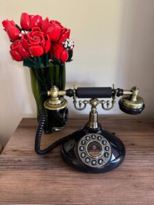 Téléphone livre d'or audio vintage